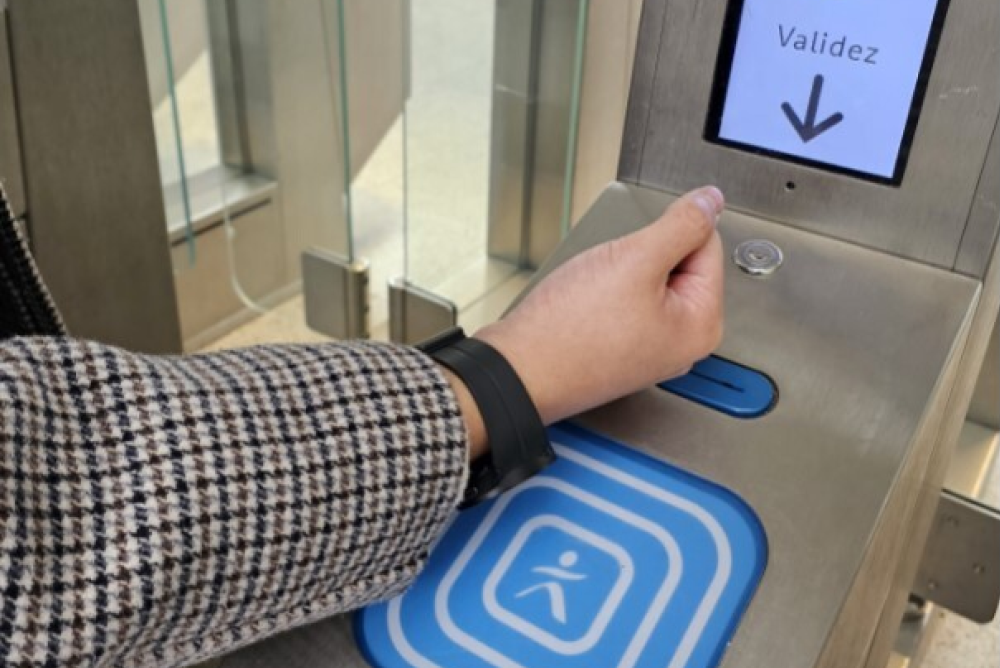 Testez la validation des titres de transport directement sur votre téléphone Android !